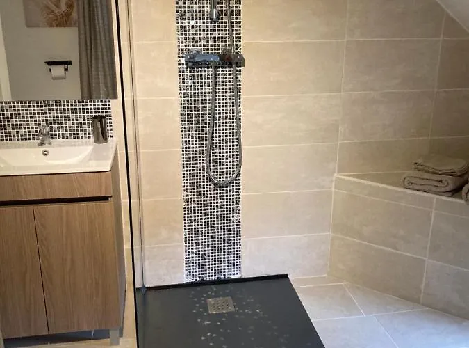 아파트 Agreable Maisonnette De Avec Jacuzzi